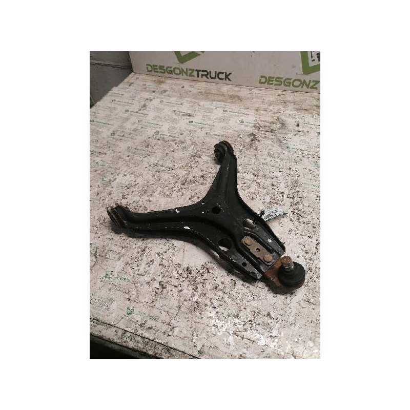 Recambio de brazo suspension inferior delantero izquierdo para audi 80/90 (893) 90 referencia OEM IAM   