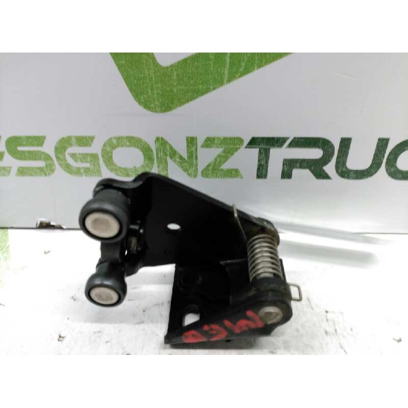 Recambio de bisagra con guia derecha para peugeot partner (s2) combi plus referencia OEM IAM 2