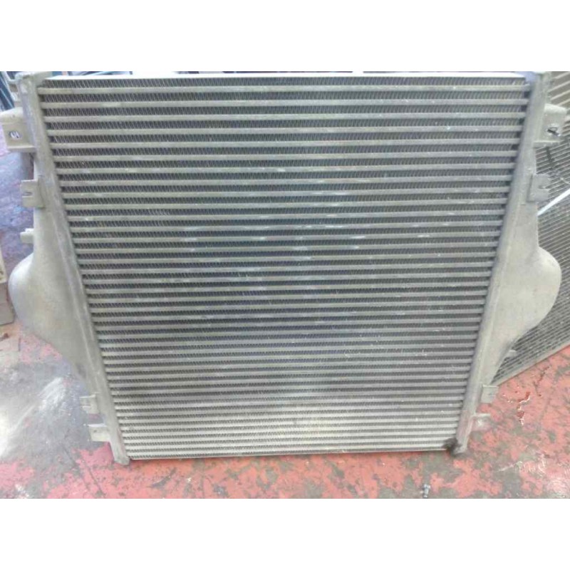 Recambio de intercooler para iveco eurotech (mp) fsa  (440 e 39) larga distancia referencia OEM IAM  71CM ALT/66CM LARGO 