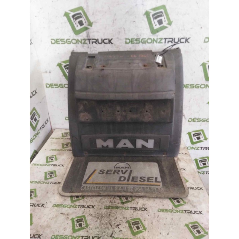 Recambio de guardabarros trasero derecho para man tgx 18.xxx 12.4 diesel referencia OEM IAM   