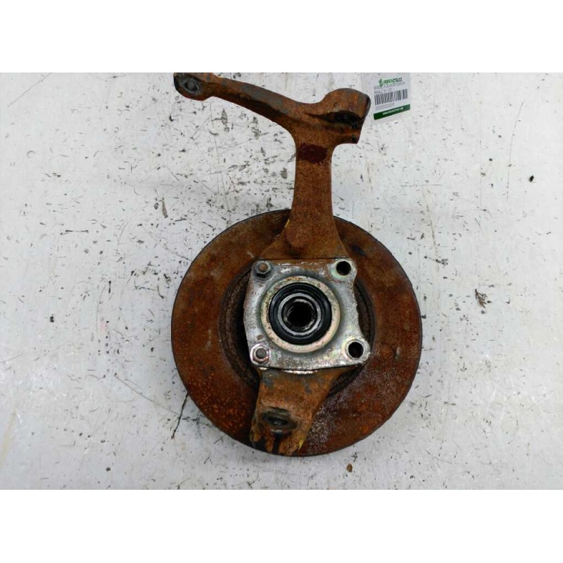 Recambio de mangueta delantera derecha para renault 6 1.1 gtl referencia OEM IAM - Blanco 2