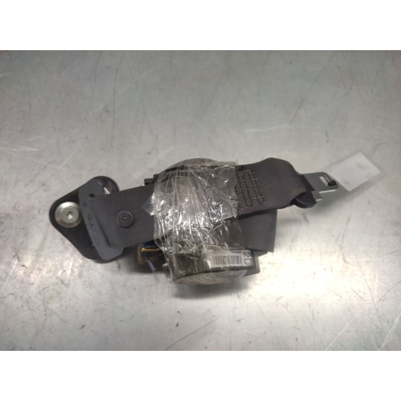 Recambio de cinturon seguridad trasero derecho para renault scenic ii authentique referencia OEM IAM 8200798399 2
