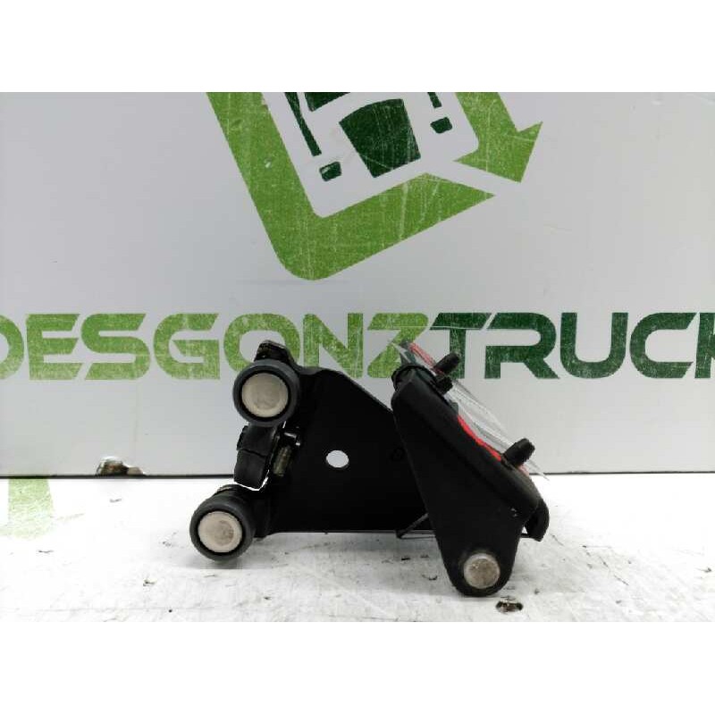 Recambio de bisagra con guia izquierda para peugeot partner (s2) combi plus referencia OEM IAM 2
