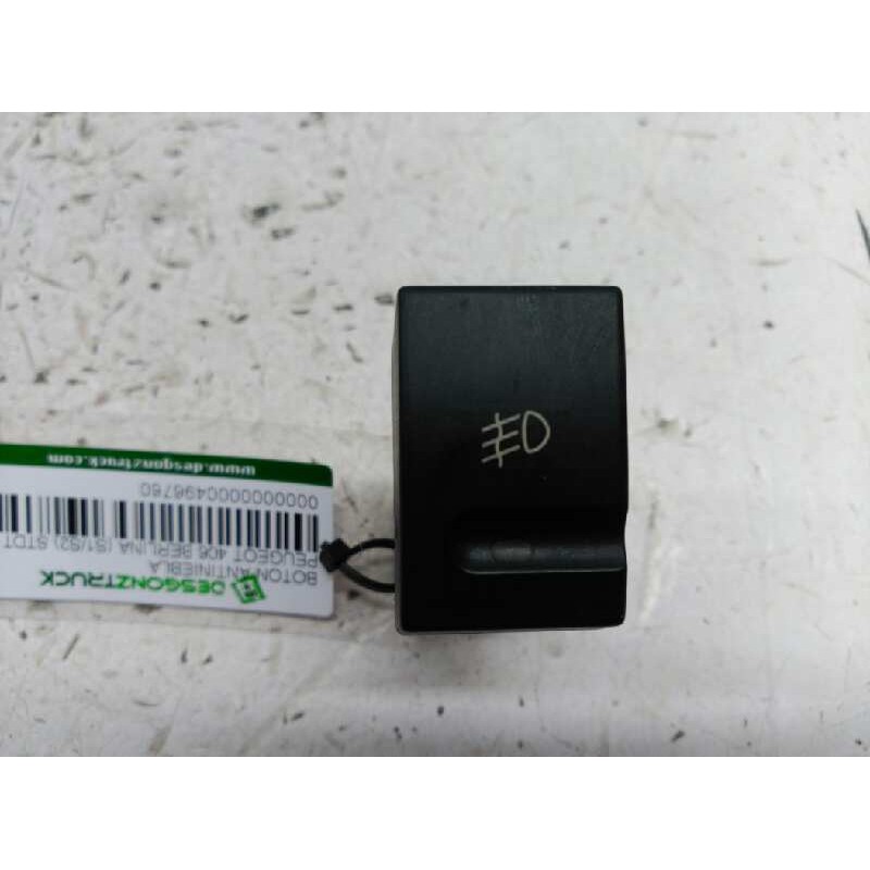 Recambio de boton antiniebla para peugeot 406 berlina (s1/s2) stdt referencia OEM IAM   