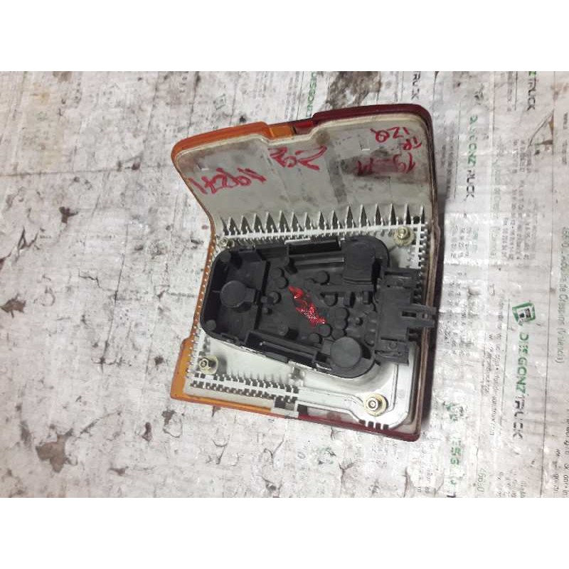 Recambio de piloto trasero izquierdo para audi 100 berlina (443) básico referencia OEM IAM 4