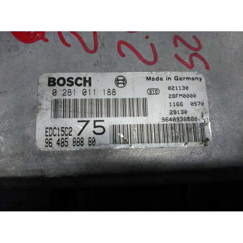 Recambio de centralita motor uce para peugeot 206 berlina play station 2 referencia OEM IAM 0281011188 9648588880 2