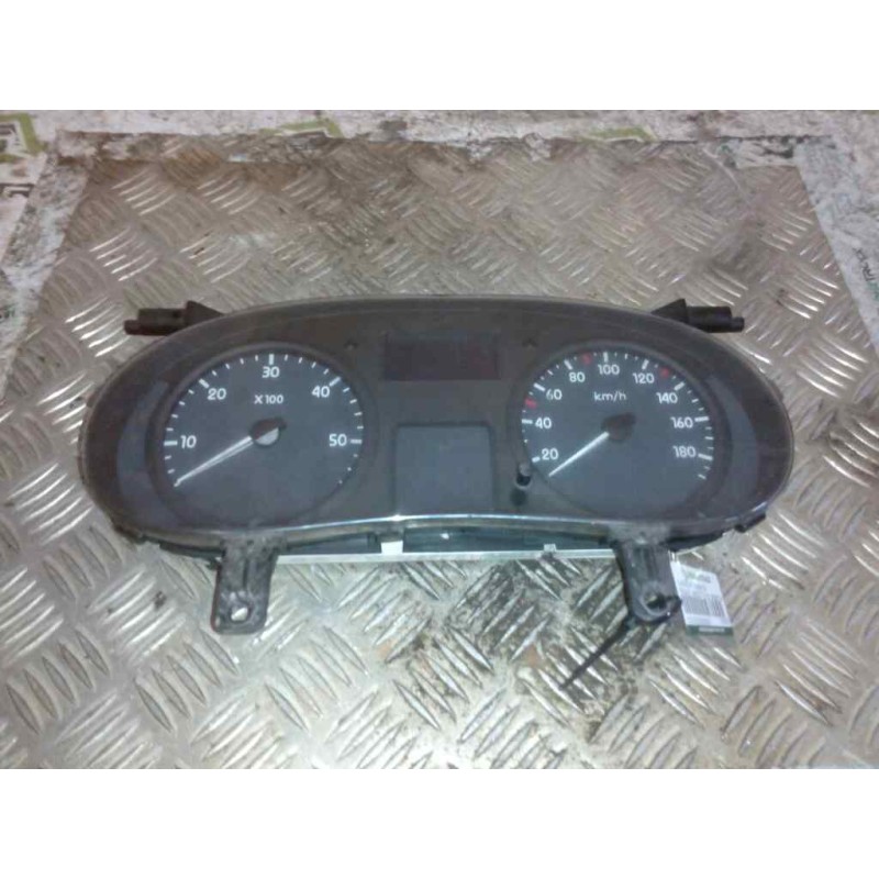 Recambio de cuadro instrumentos para renault mascott fg 160. 35/55/65 cabina individual referencia OEM IAM P8200506717  