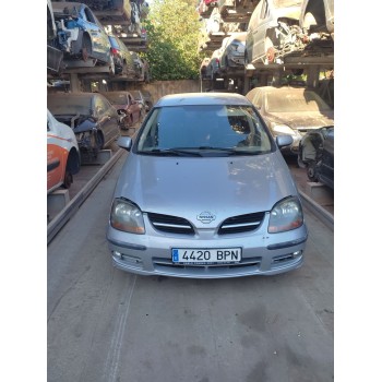 nissan almera tino (v10m) del año 2001