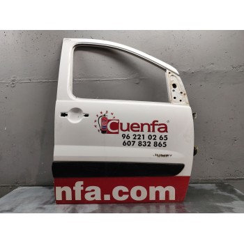 PUERTA DELANTERA DERECHA 
