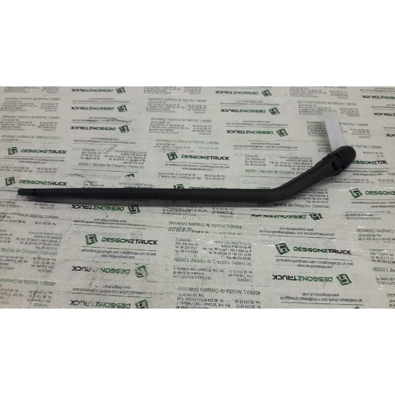 Recambio de brazo limpia trasero para fiat punto berl. (176) 60 star referencia OEM IAM   