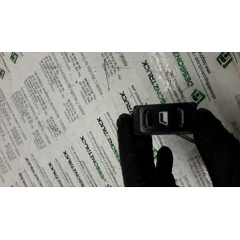 Recambio de mando elevalunas trasero derecho para citroën xsara berlina 1.9td attraction referencia OEM IAM   