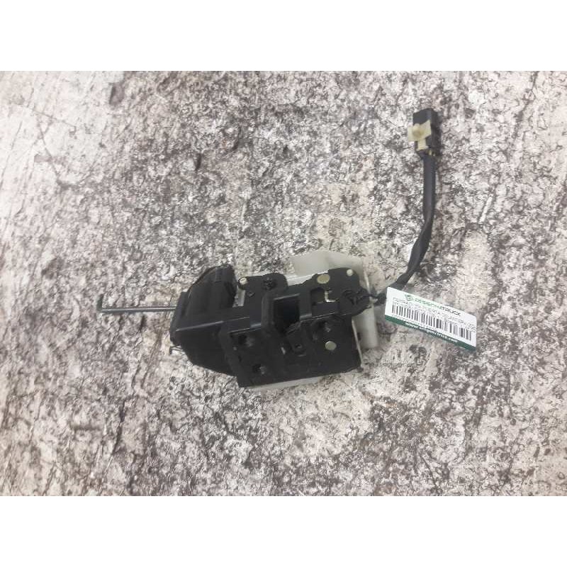 Recambio de cerradura puerta delantera izquierda para hyundai getz (tb) 1.1 básico referencia OEM IAM  4 PINS 