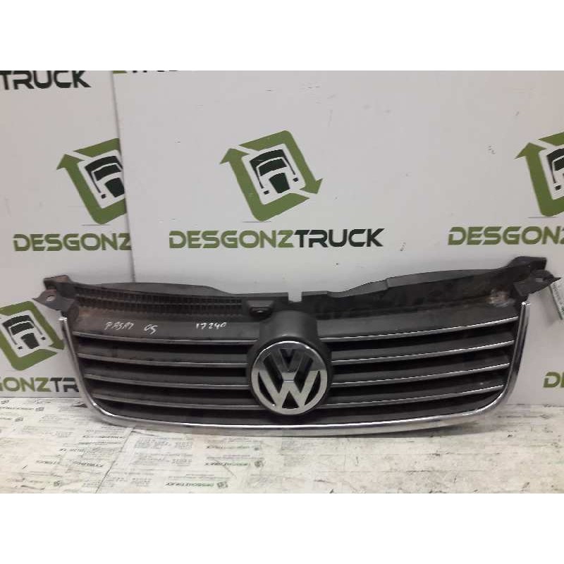 Recambio de rejilla delantera central para volkswagen passat berlina (3b3) 1.9 tdi referencia OEM IAM 3B0853651  