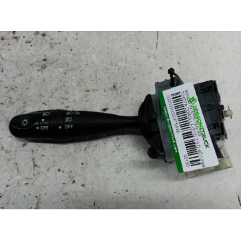 Recambio de mando intermitentes para toyota corolla (e12) 2.0 d-4d linea terra berlina referencia OEM IAM 02190  
