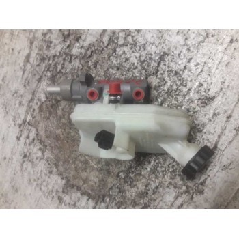 Recambio de bomba freno para ford transit mod. 2000 combi ft 330 2.4 medio referencia OEM IAM 221313  