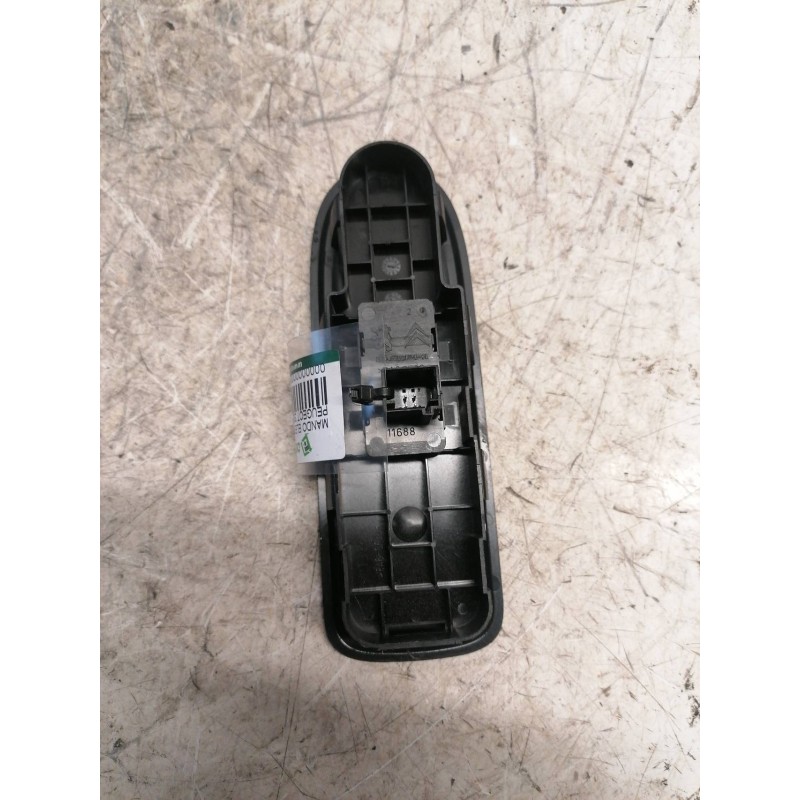 Recambio de mando elevalunas delantero derecho para peugeot 308 sw envy referencia OEM IAM 96565184XT 4 PINS - Negro 2