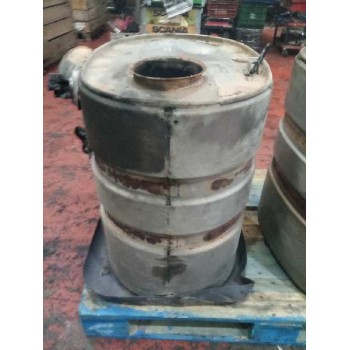 Recambio de catalizador para renault magnum ab diesel referencia OEM IAM 7420920706  