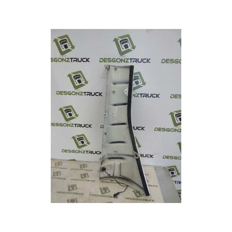 Recambio de deflector izquierdo para iveco stralis (as) fsa t / fp lt 4x2 gran espacio referencia OEM IAM 504036808  