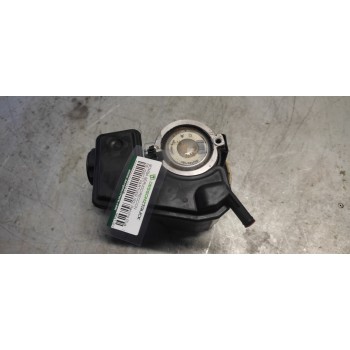 Recambio de bomba direccion para peugeot partner (s2) rancho plus referencia OEM IAM 9641267380 137 DIAMETRO POLEA 