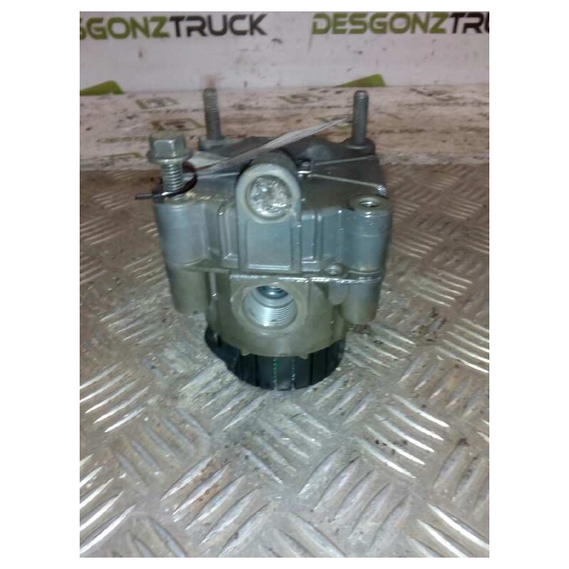 Recambio de valvula aire para mercedes-benz atego 2-ejes 18 t /bm 950/2/4 1828 (4x2) om 906 la l (largo) referencia OEM IAM 0044