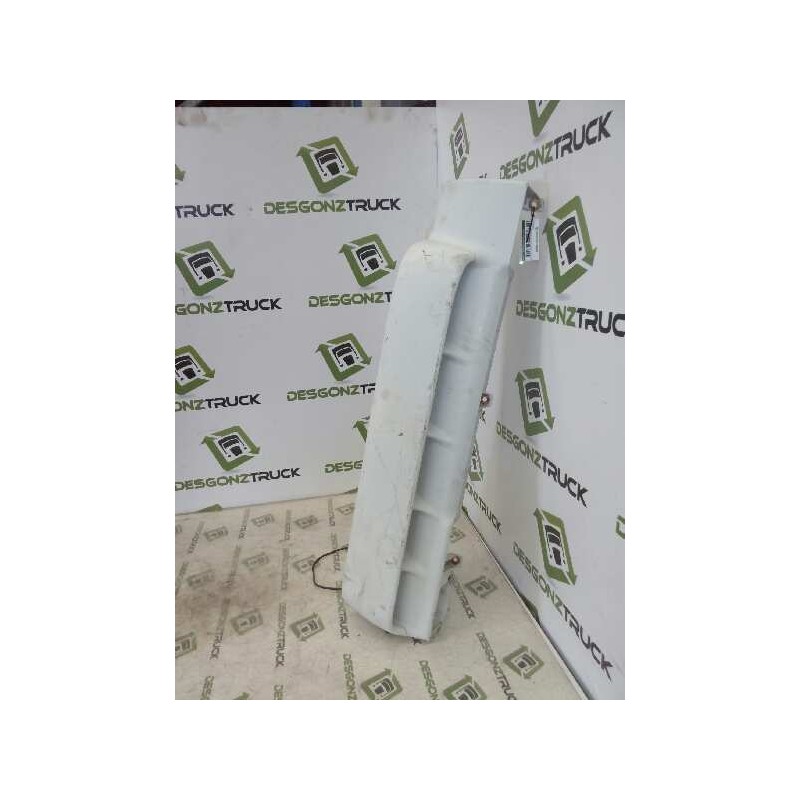 Recambio de deflector izquierdo para iveco stralis (as) fsa t / fp lt 4x2 gran espacio referencia OEM IAM 504036808 - Blanco 2