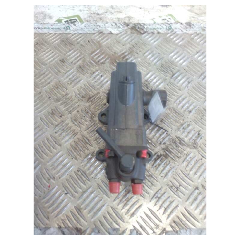 Recambio de bomba elevacion cabina para mercedes-benz atego 2-ejes 18 t /bm 950/2/4 1828 (4x2) om 906 la l (largo) referencia OE