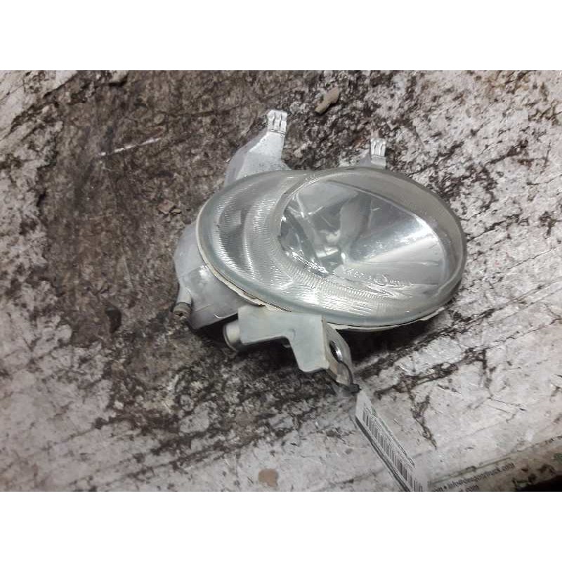 Recambio de faro antiniebla derecho para peugeot 206 berlina xt referencia OEM IAM 9635076080 2 PINS 