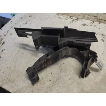 SOPORTE 8200137495 IZQUIERDO 