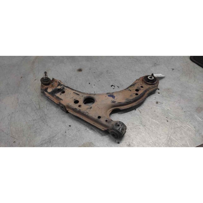 Recambio de brazo suspension inferior delantero derecho para volkswagen golf iv berlina (1j1) básico referencia OEM IAM   