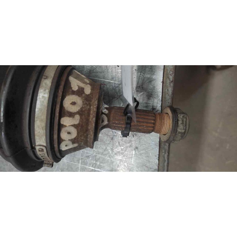 Recambio de transmision delantera derecha para volkswagen polo berlina (6n1) básico referencia OEM IAM  23MM MANGUETA 2
