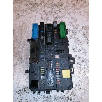 Recambio de caja reles / fusibles para opel astra h berlina elegance referencia OEM IAM 13145017 5DK00866930 