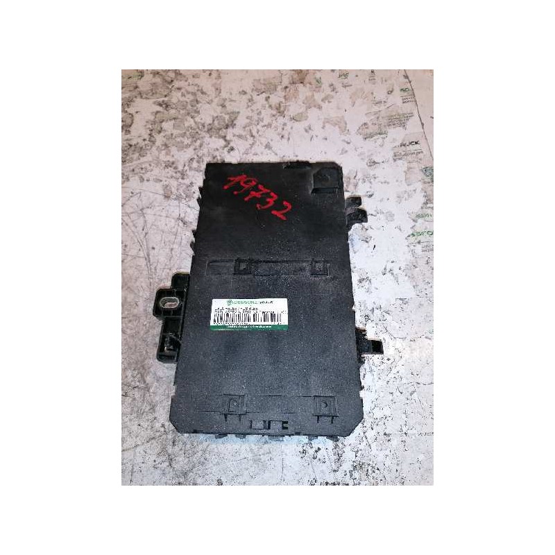 Recambio de caja reles / fusibles para opel astra h berlina elegance referencia OEM IAM 13145017 5DK00866930 - Blanco 3