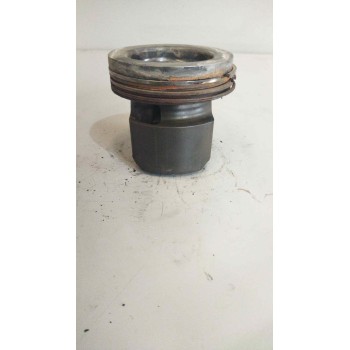 Recambio de piston para renault magnum ab 2005 cabina adel.tractor semirr. gv  4x2 4xx.18 gran espacio referencia OEM IAM 211051