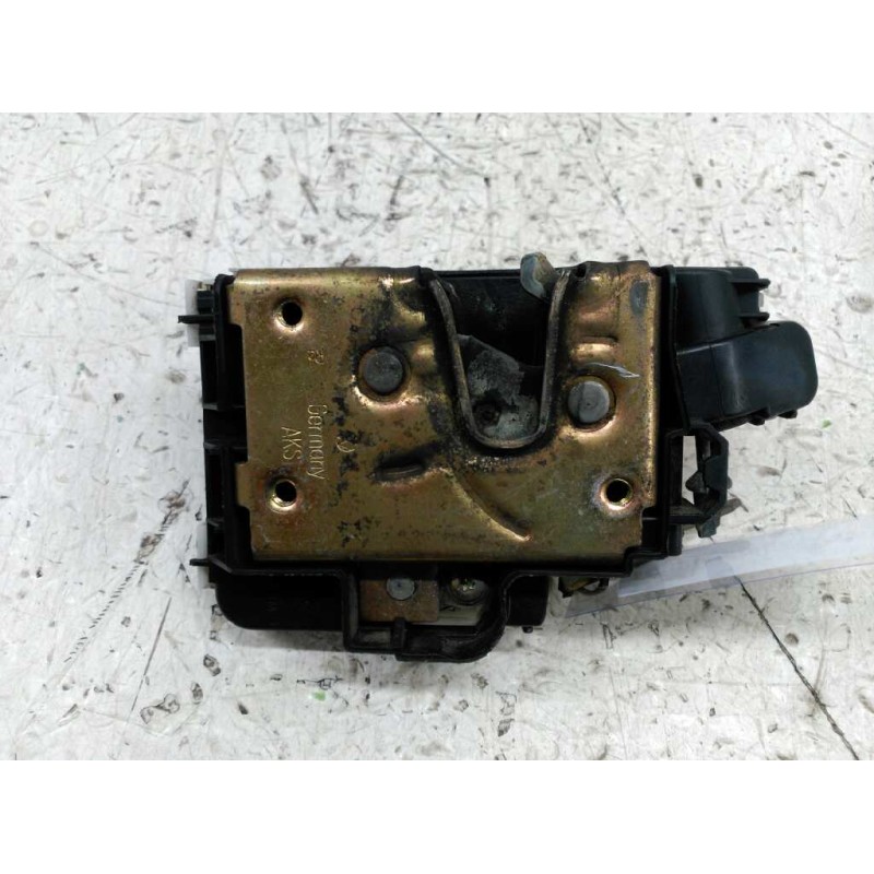 Recambio de cerradura puerta delantera derecha para volkswagen golf iii cabrio (1e7) avantgarde referencia OEM IAM 1H1837016  