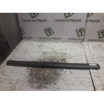 Recambio de moldura puerta delantera izquierda para citroën berlingo 1.9 1,9 d sx modutop familiar referencia OEM IAM 9635201277