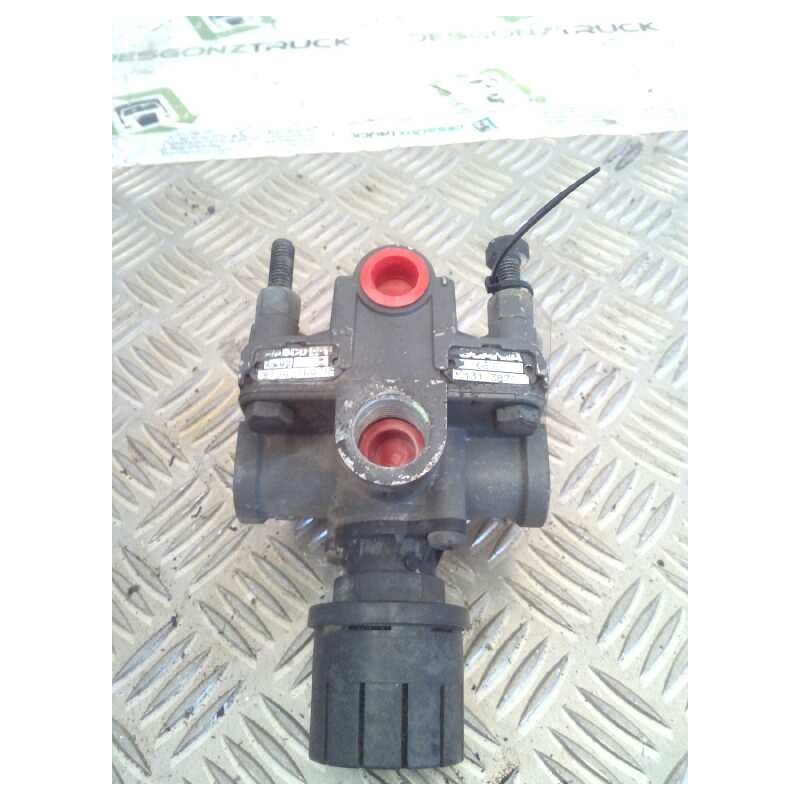 Recambio de valvula aire para scania serie 4 (p 94 d) fsa 260 (4x2) e2/e3 corto cp 13 / 14 b referencia OEM IAM 1313871 97301100