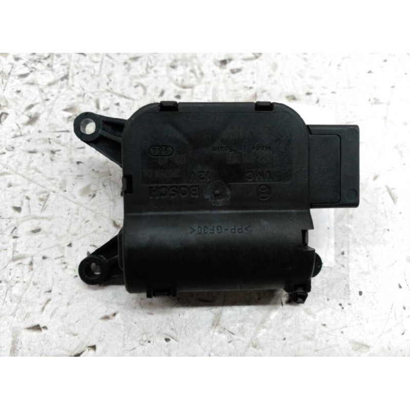 Recambio de motor regulador climatizacion para opel meriva blue line referencia OEM IAM 0132801356 BOSCH 