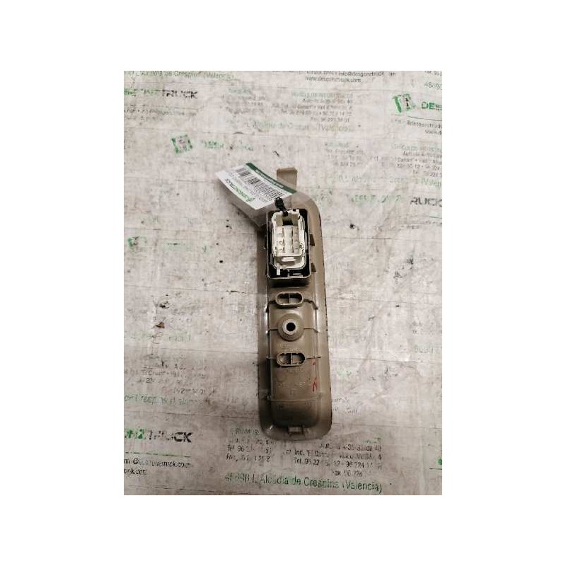 Recambio de mando elevalunas trasero izquierdo para renault scenic ii authentique referencia OEM IAM 156013870 6 PINS 2