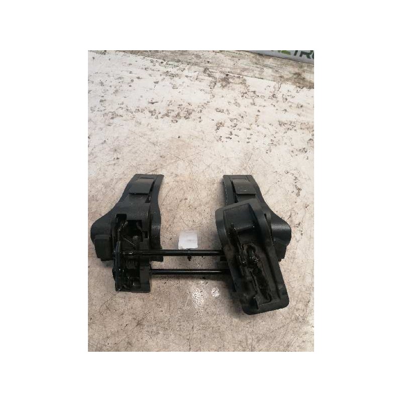 Recambio de soporte para mercedes-benz clase e (w211) berlina e 320 cdi (211.026) referencia OEM IAM A2119200024 ASIENTO TRASERO