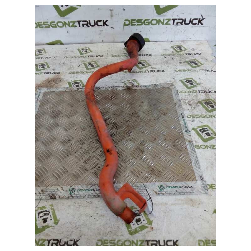 Recambio de tubo para scania serie p/g/r (l-clase) fsa g420 (4x2) corto cg 14 referencia OEM IAM 1724875 TUBO LLENADO DE ACEITE - Blanco