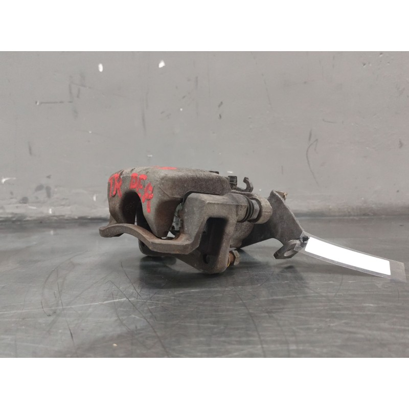 Recambio de pinza freno delantera derecha para hyundai i30 (gd) 1.6 crdi referencia OEM IAM   