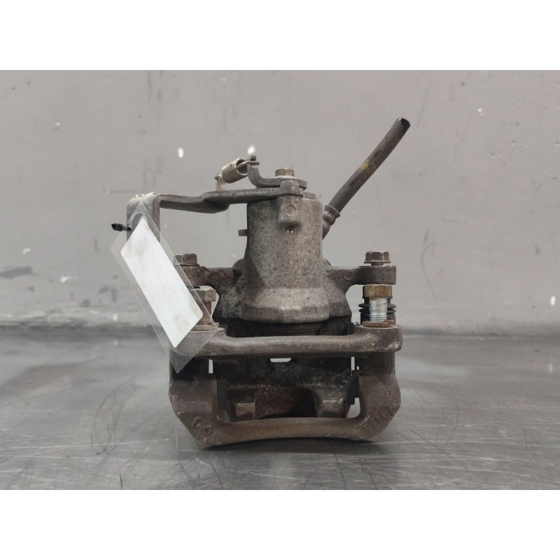 Recambio de pinza freno delantera derecha para hyundai i30 (gd) 1.6 crdi referencia OEM IAM 2