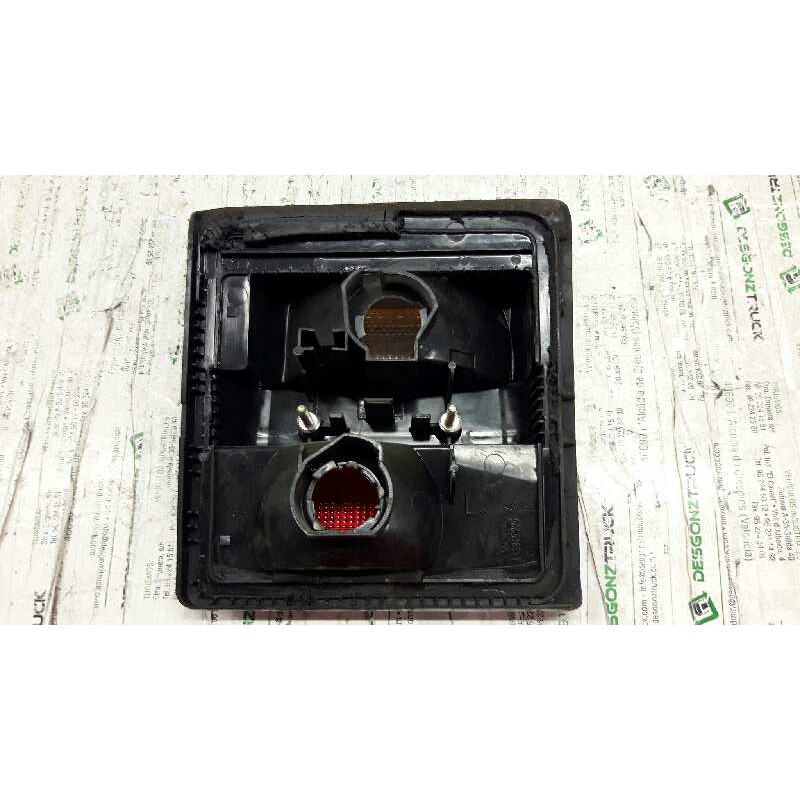 Recambio de piloto trasero izquierdo para audi 100 berlina (443) básico referencia OEM IAM 2