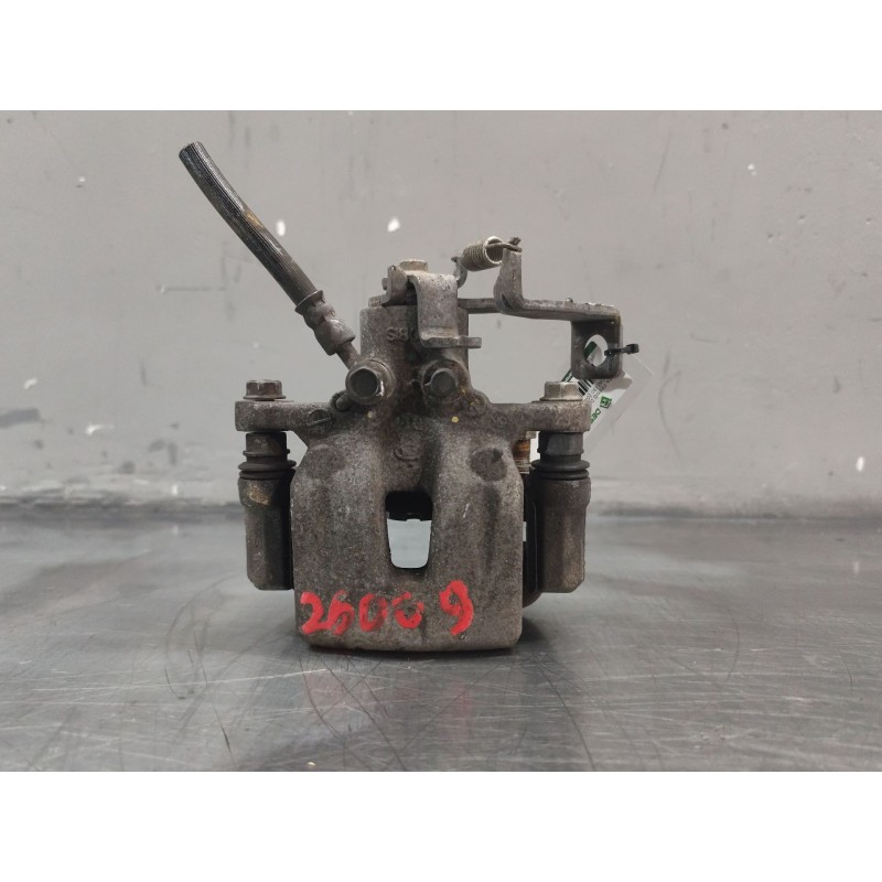 Recambio de pinza freno delantera derecha para hyundai i30 (gd) 1.6 crdi referencia OEM IAM 3