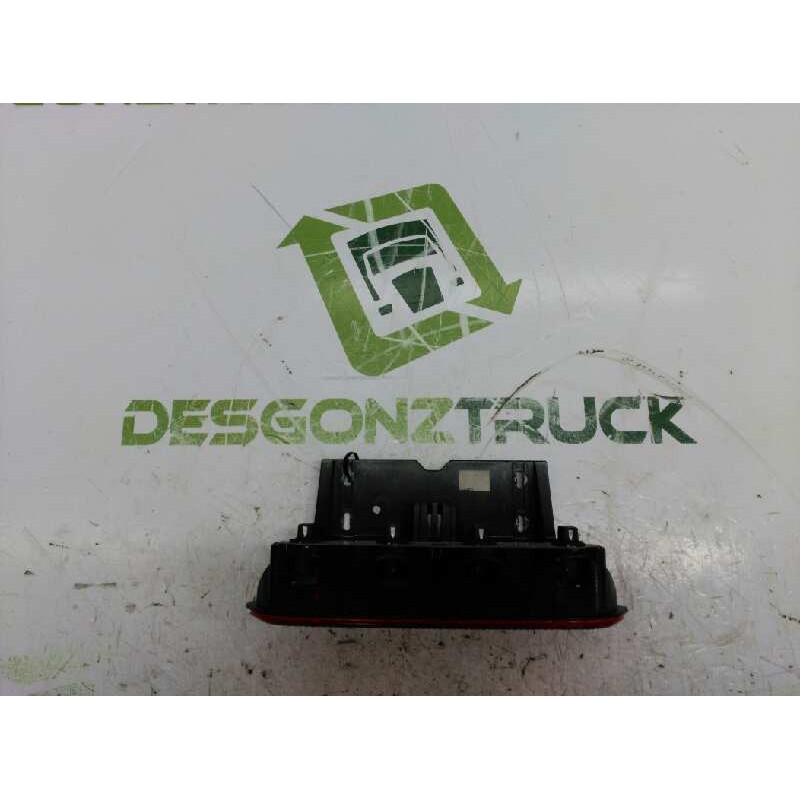 Recambio de luz central de freno para mercedes-benz clase a (w168) 140 l (168.131) referencia OEM IAM 1688200056 2