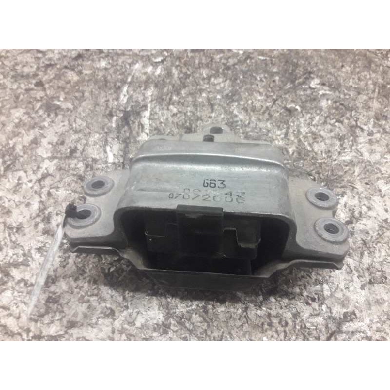 Recambio de soporte motor izquierdo para volkswagen passat berlina (3c2) advance referencia OEM IAM 3C0199555AA  