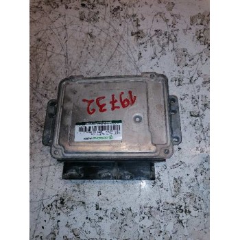 Recambio de centralita motor uce para opel astra h berlina elegance referencia OEM IAM 0281011380 12992628 8973729171