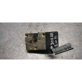 CERRADURA PUERTA DELANTERA DERECHA 