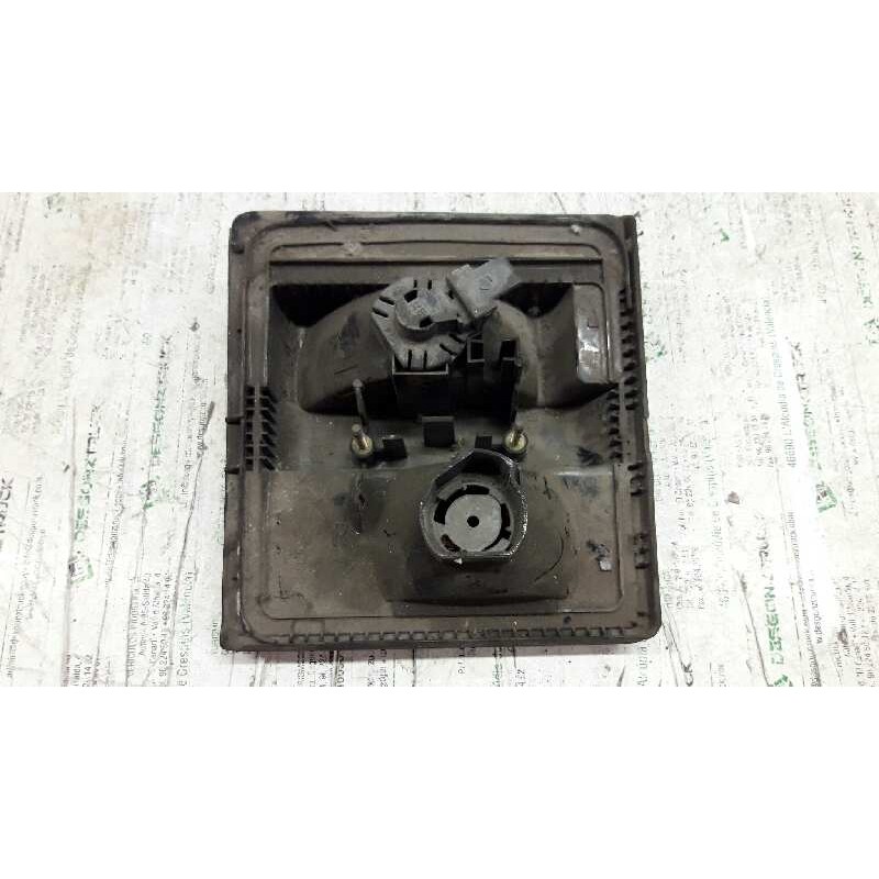 Recambio de piloto trasero derecho para audi 100 berlina (443) básico referencia OEM IAM 2