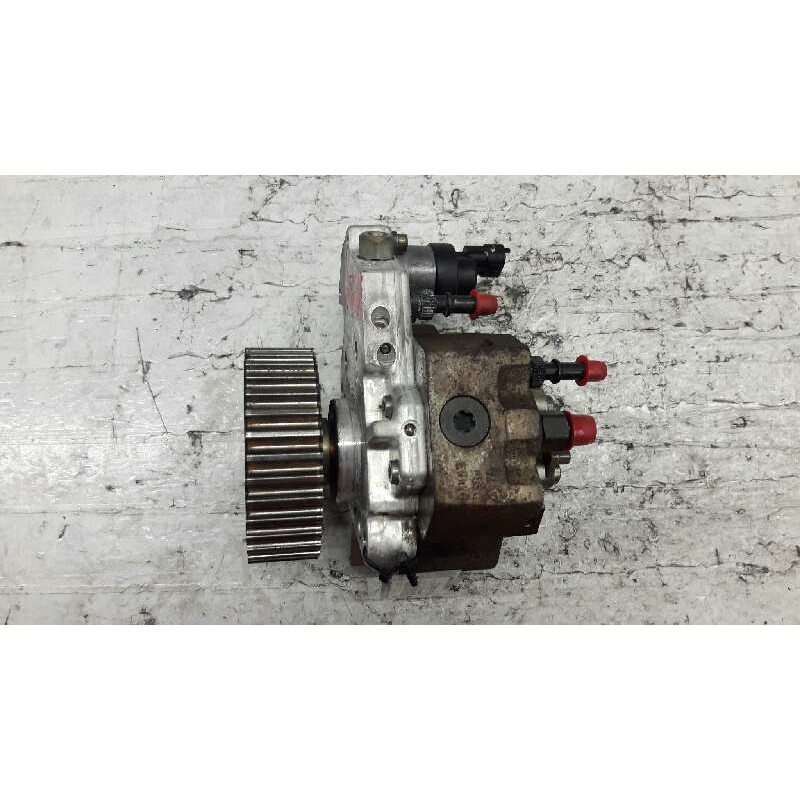 Recambio de bomba inyeccion para nissan primera berlina (p12) acenta referencia OEM IAM 8200108225 0445010075 BOSCH